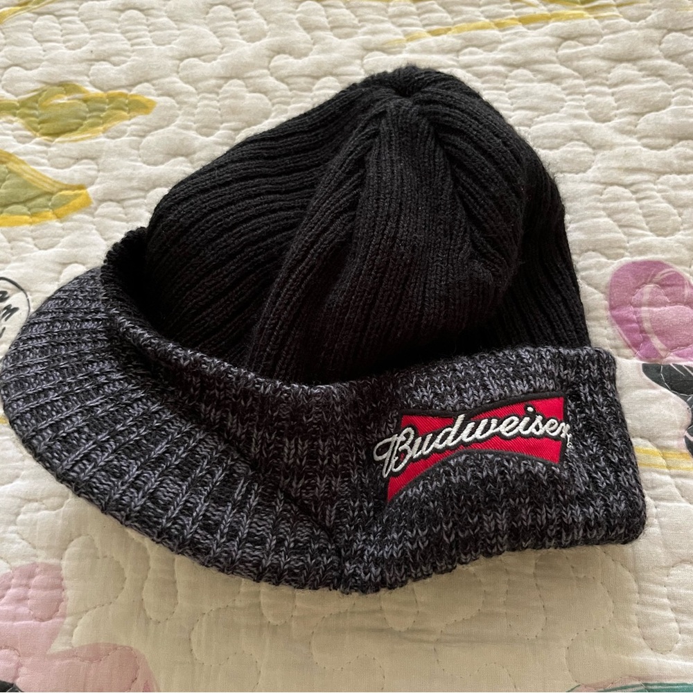 Unisex Official Anheuser-Busch Inc. Budweiser Knit Hat